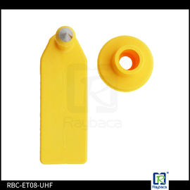Two Pieces RFID Ear Tags UHF Frequency Ear Tags Long Range Reading Distance For Sheep Management